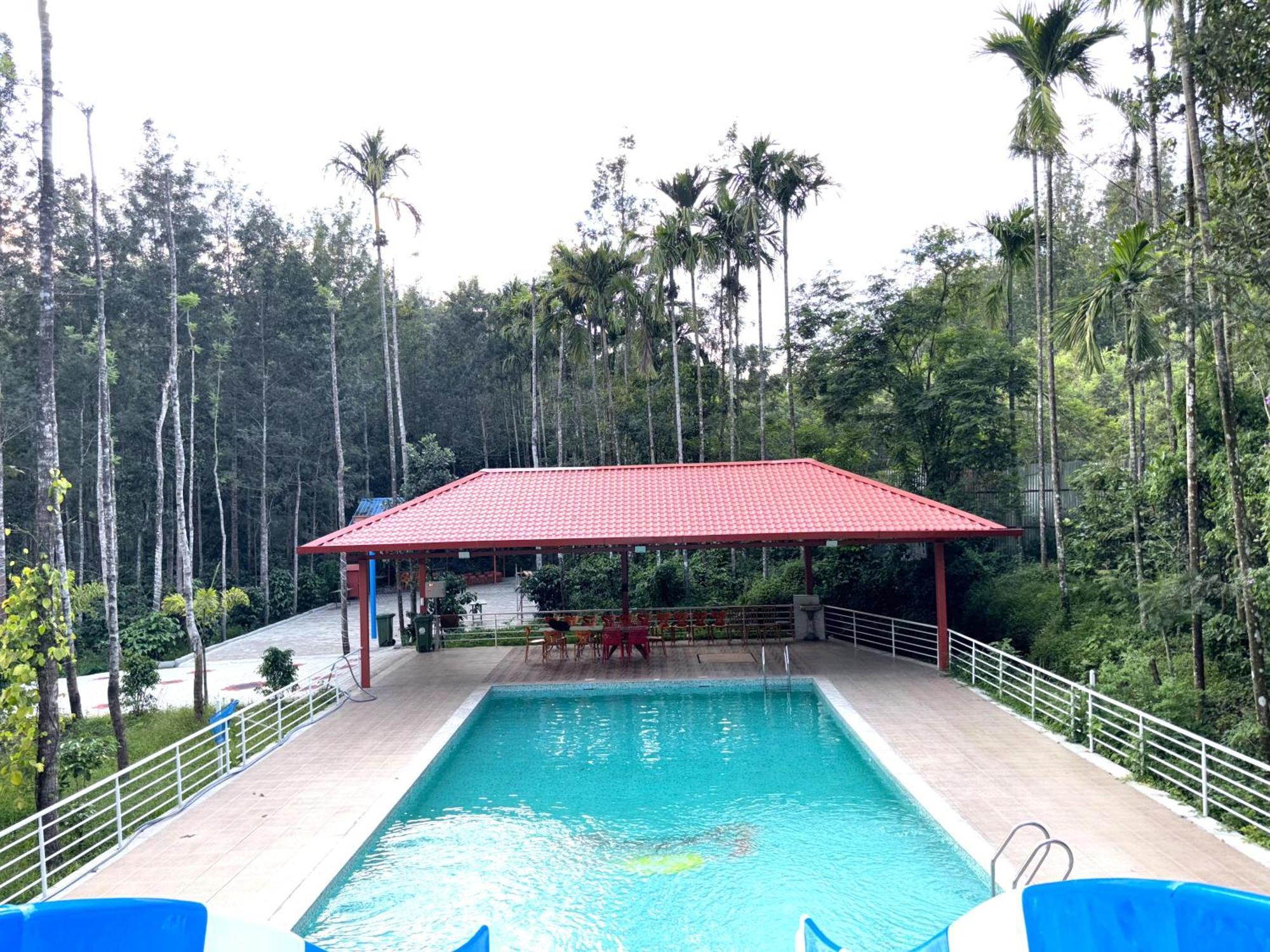 Ecstasy Tent Stay With Swimming Pool & Common Washroom Chikmagalūr 외부 사진